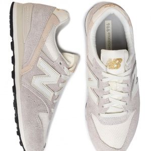 NEW BALANCE 996 size 6.5
